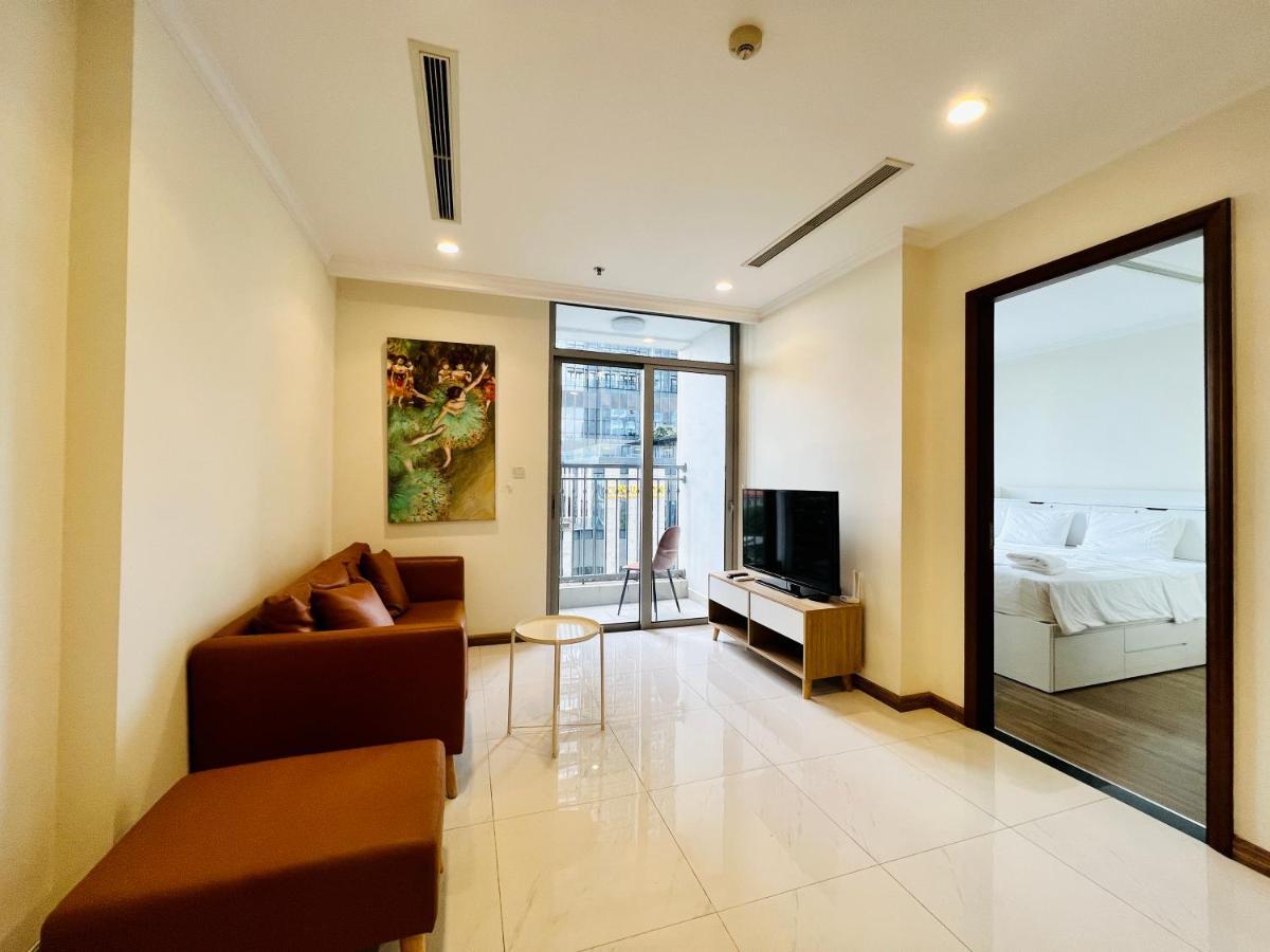 Vinhomes Landmark 81 - Luxstay Condotel Khách sạn hẻo lánh