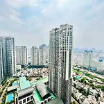 Vinhomes Luxury Apartment
