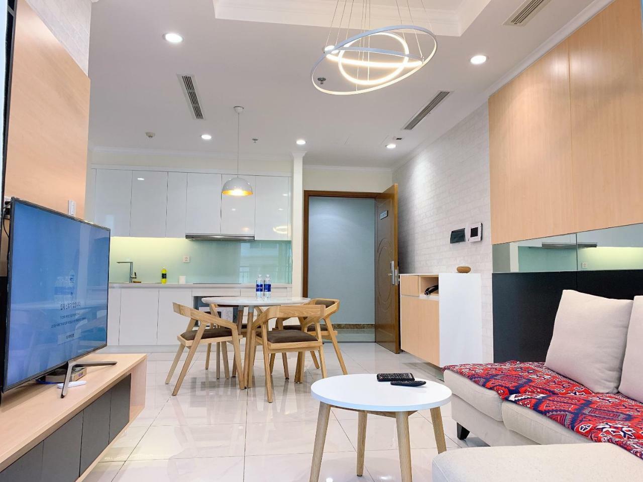 Vinhomes Landmark 81 - Luxstay Condotel Appart hôtel