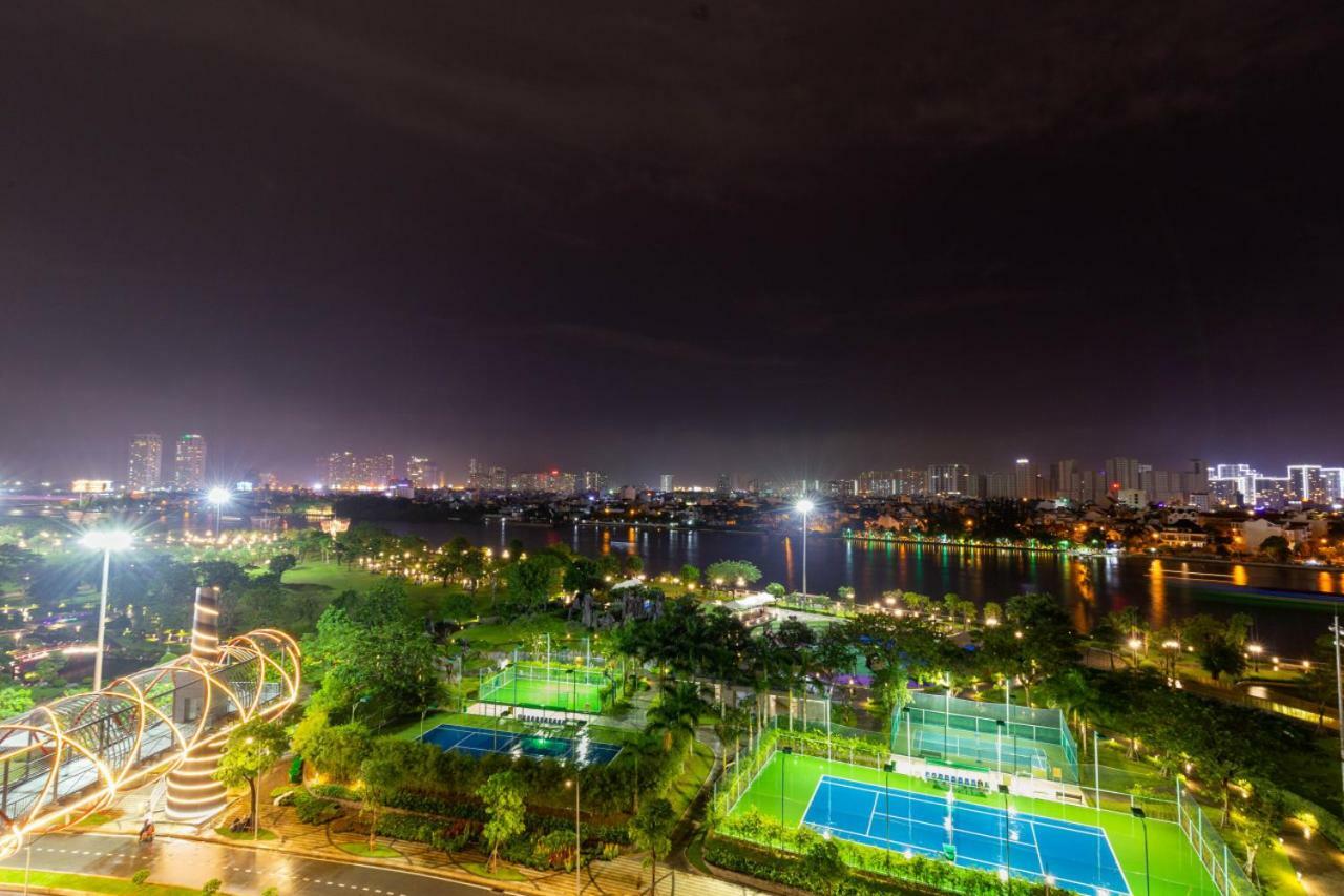 Khách sạn hẻo lánh Vinhomes Landmark 81 - Luxstay Condotel *